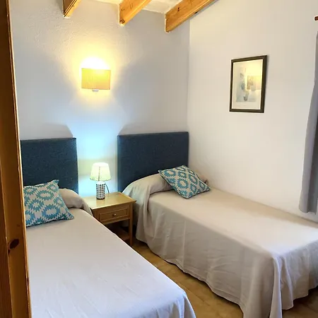 Bonito Con Piscina Y A Dos Pasos De La Playa アパート