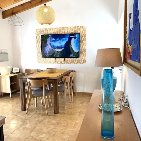 Bonito Con Piscina Y A Dos Pasos De La Playa アパート ソン・ショリゲル