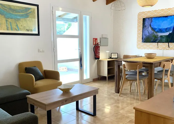 Bonito Con Piscina Y A Dos Pasos De La Playa Lejlighed *